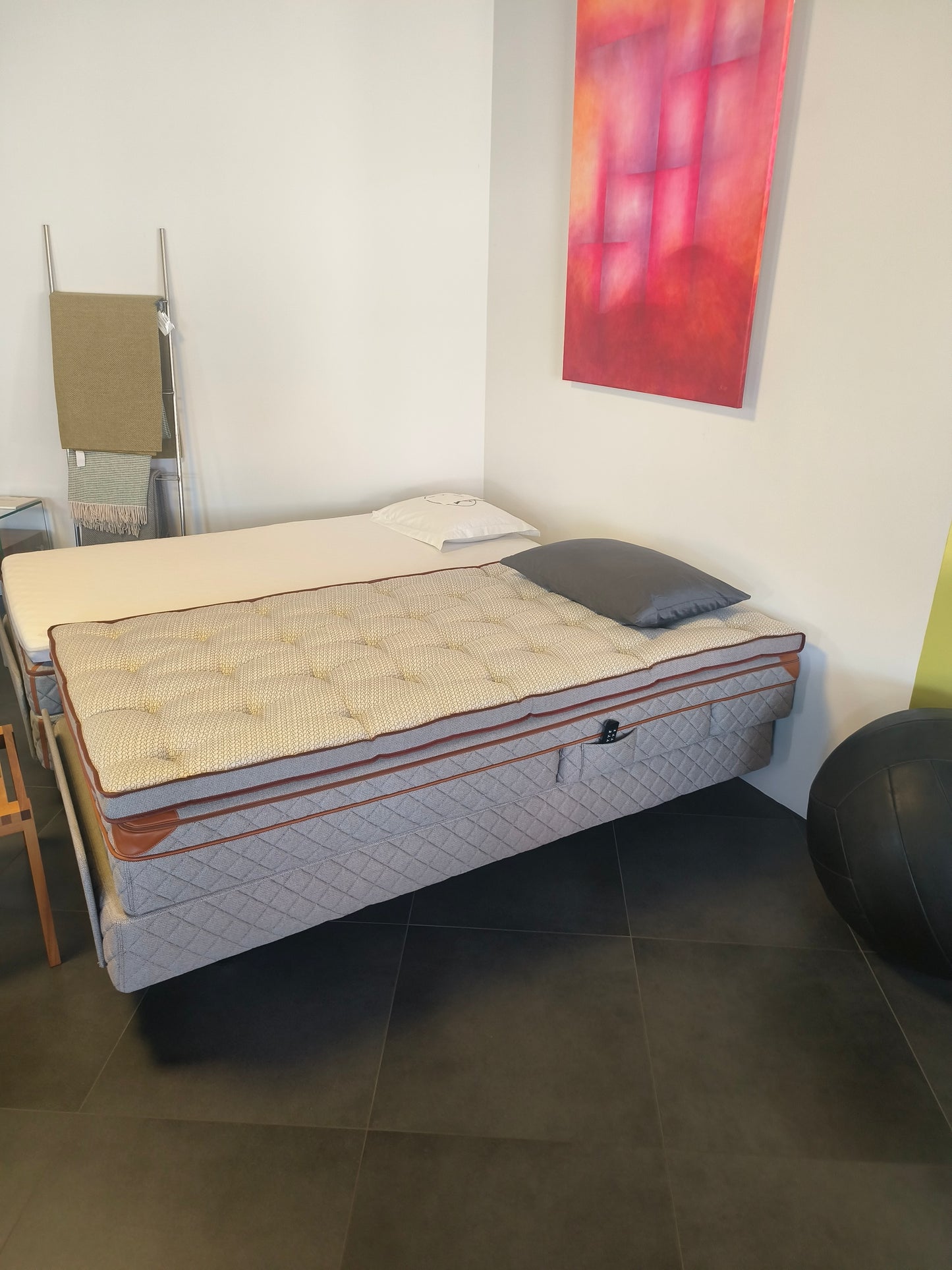 DUX Dynamic inkl. Xupport Plus Auflage ab Ausstellung 35 % Rabatt
