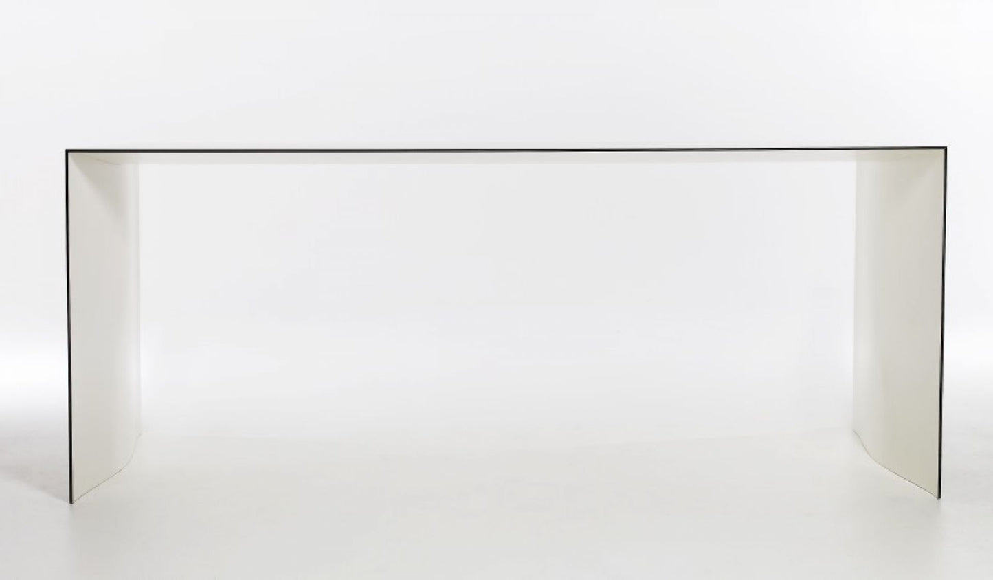 Thinner Tisch Karl Andersson & Soener Einzelstück ab Ausstellung