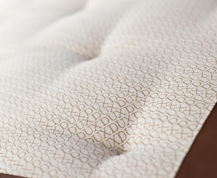 DUX Xclusive Bett 180 x 200 cm Spezialpreis ab Ausstellung 35% Rabatt
