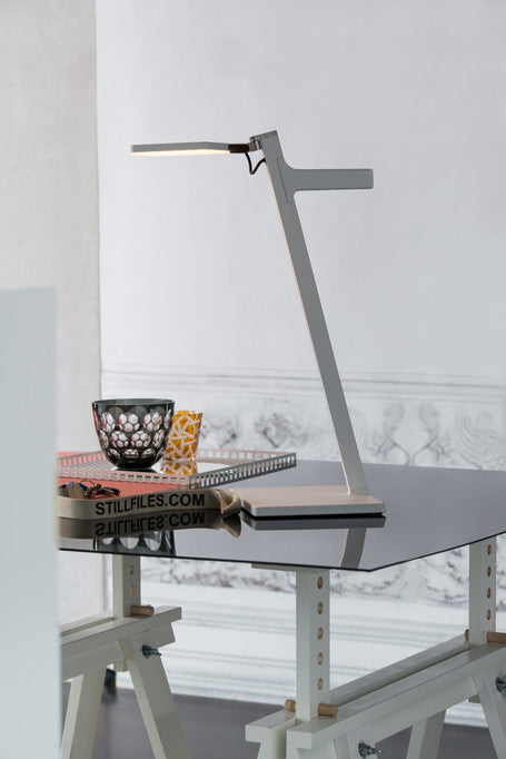 ROXXANE LEGGERA 52/101 CL Tisch und Ständerlampe ab Ausstellung inkl. Magnetic Dock